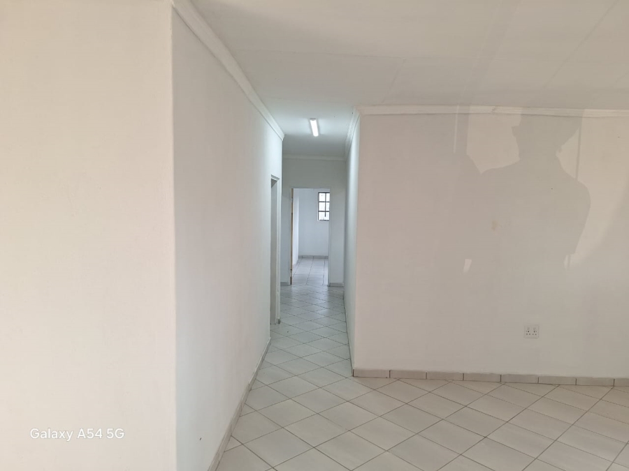 To Let 3 Bedroom Property for Rent in Renosterfontein A H North West